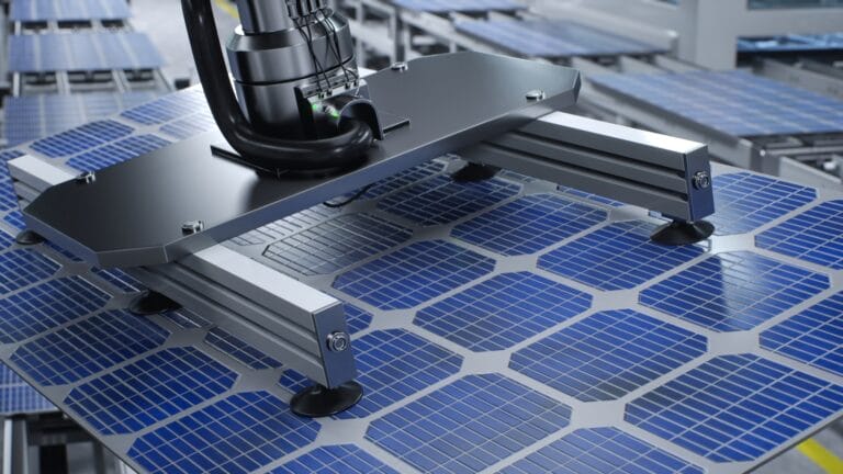 Does a Solar Panel Have Cells? Breaking Down Solar Technology - Featured Image